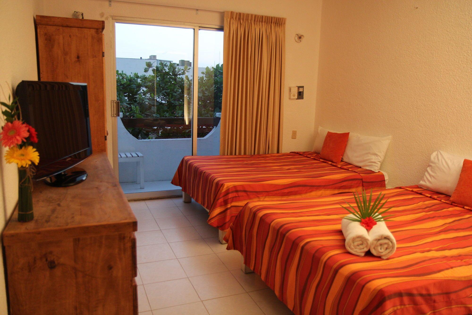 Ahava Hotel Playa del Carmen Dış mekan fotoğraf